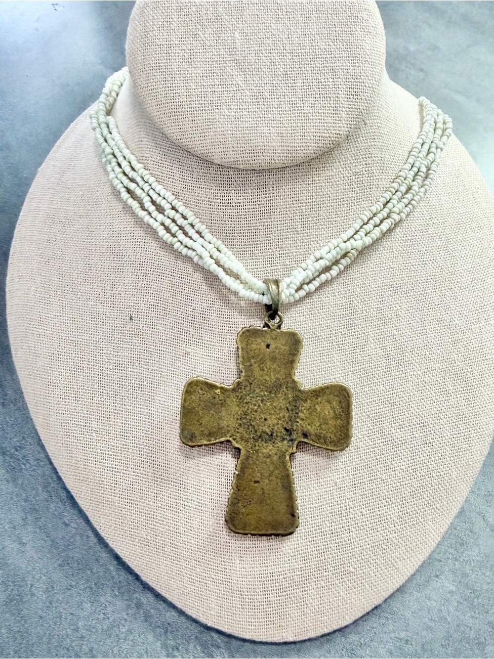 Vintage Large Cross Necklace Blueish Enamel Green Seed Beaded Brass Tone - Picture 3 of 5